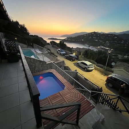 Villa Gaia - Dall'Alba Al Tramonto - Torre delle Stelle Luaran gambar