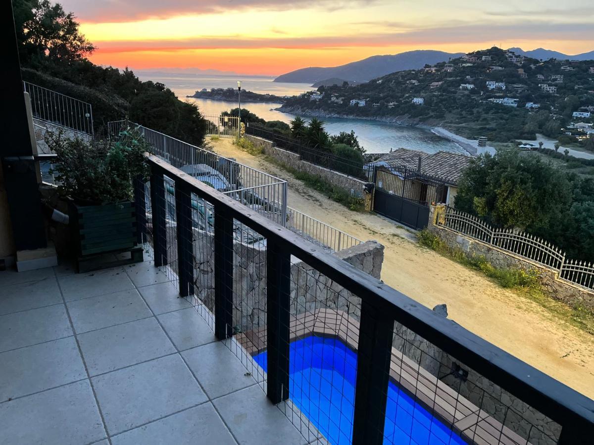 Villa Gaia - Dall'Alba Al Tramonto - Torre delle Stelle Luaran gambar