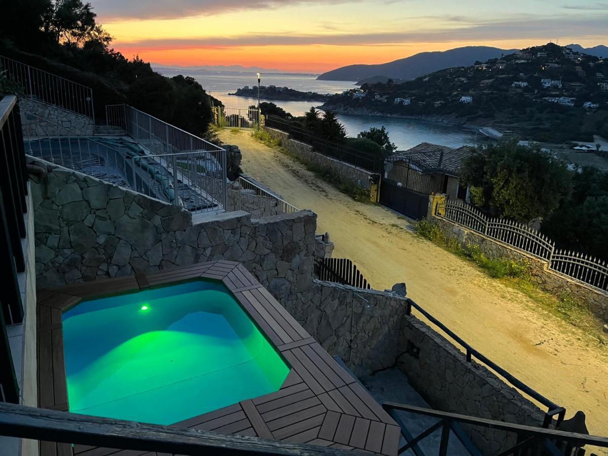 Villa Gaia - Dall'Alba Al Tramonto - Torre delle Stelle Luaran gambar